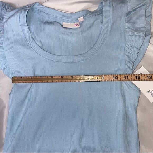 💋Bundle 4 items for $20. Add items💋 to a bundle. Items with 💋are eligible - Picture 4 of 7